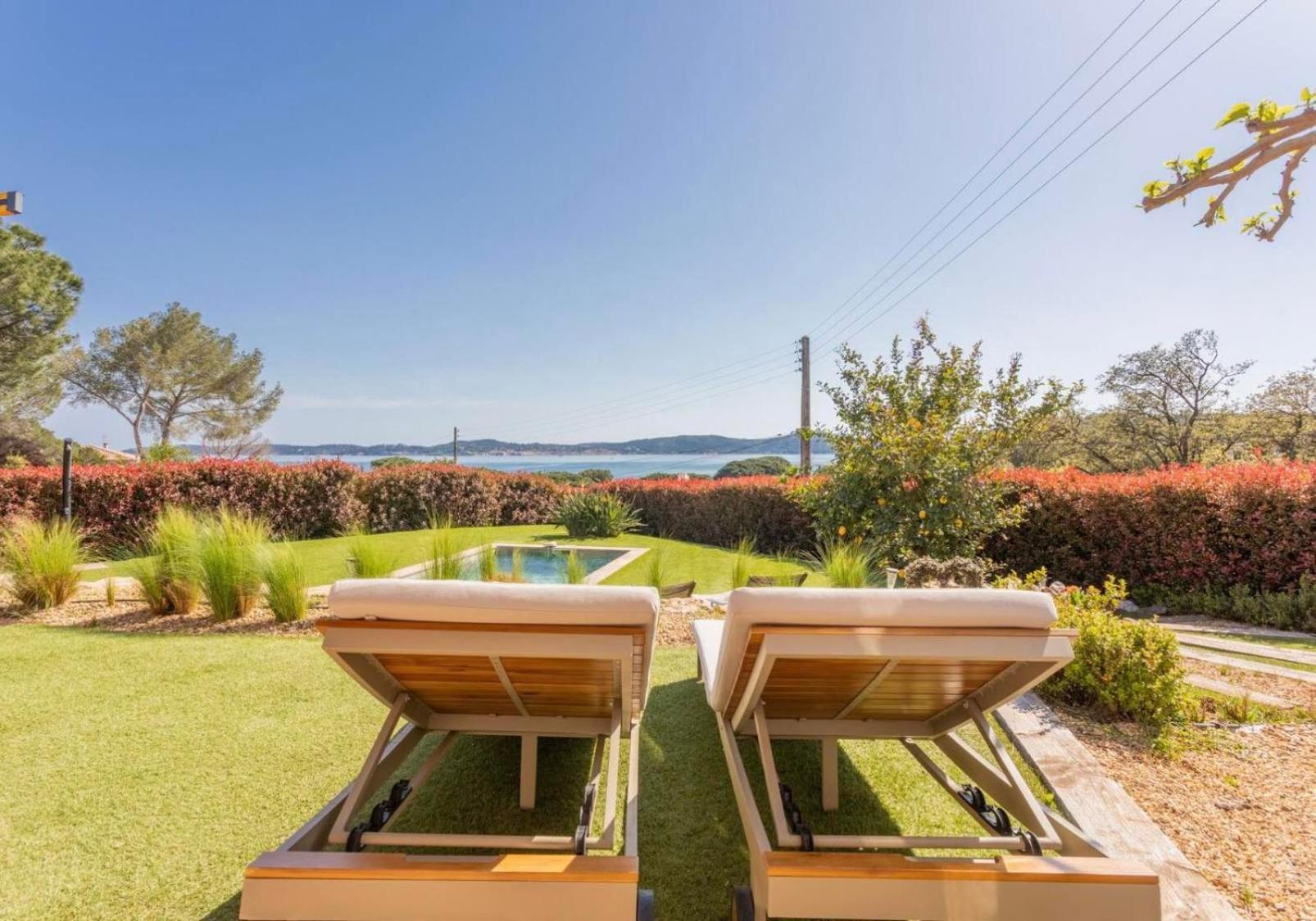 La Bastide Du Soleil Lägenhet Sainte-Maxime Rum bild