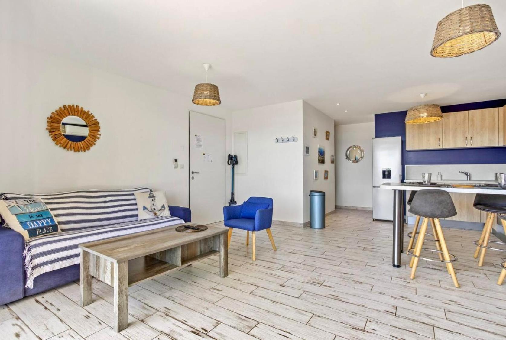 La Bastide Du Soleil Lägenhet Sainte-Maxime Rum bild