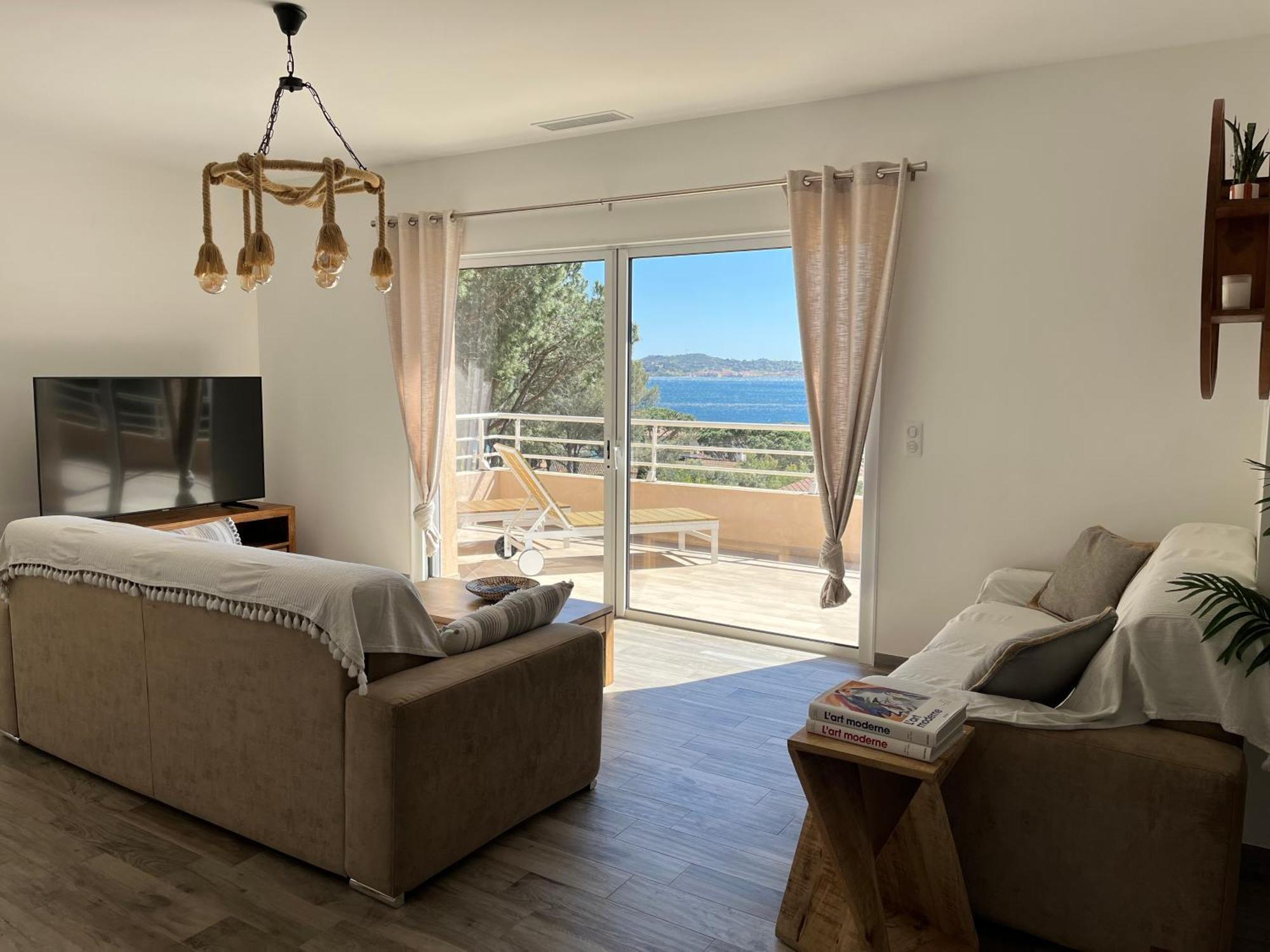 La Bastide Du Soleil Lägenhet Sainte-Maxime Rum bild